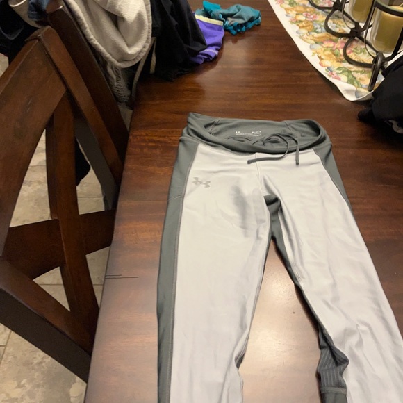 Under armour compression - Picture 1 of 3